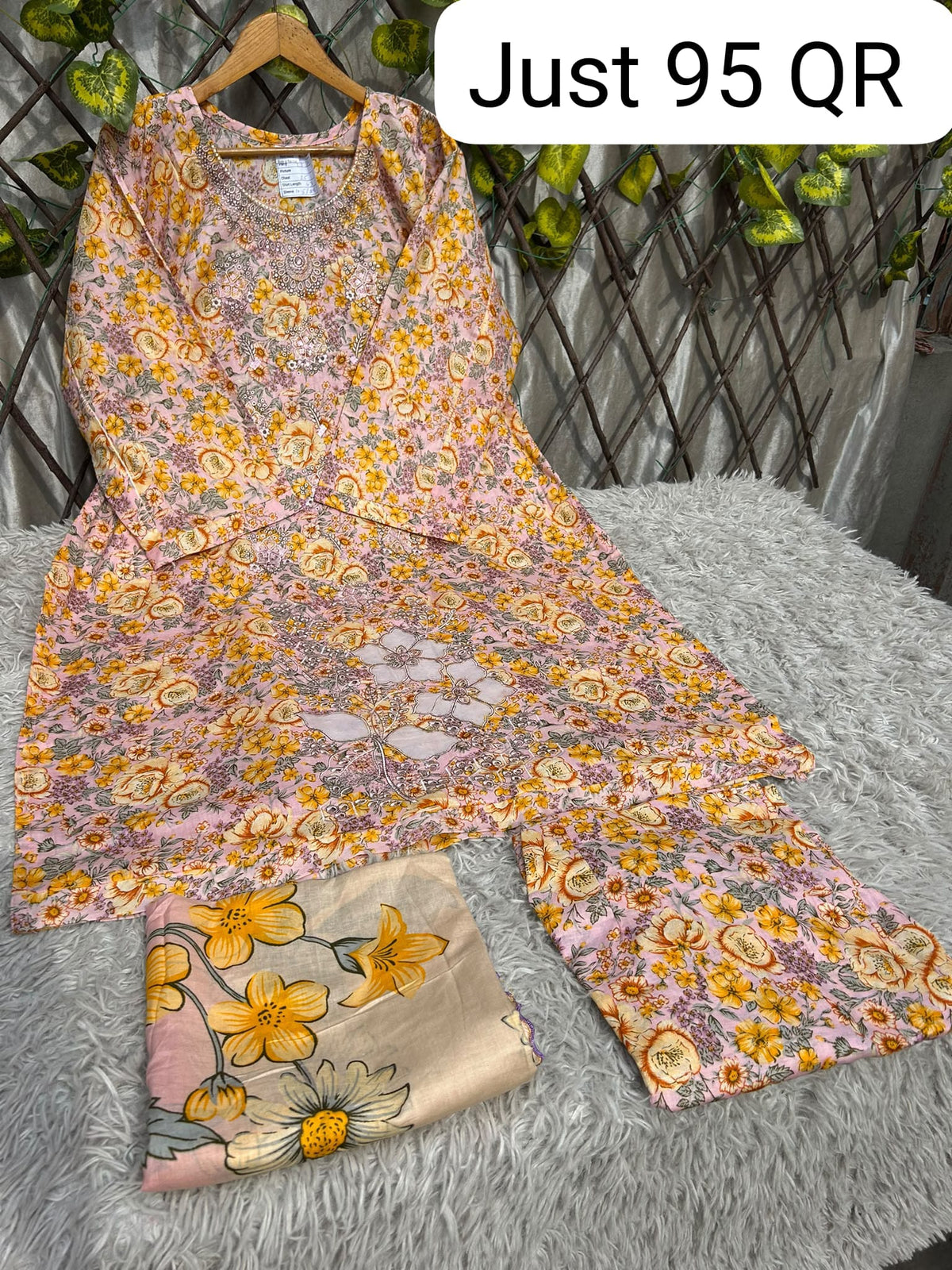 L-144 Lawn Suits