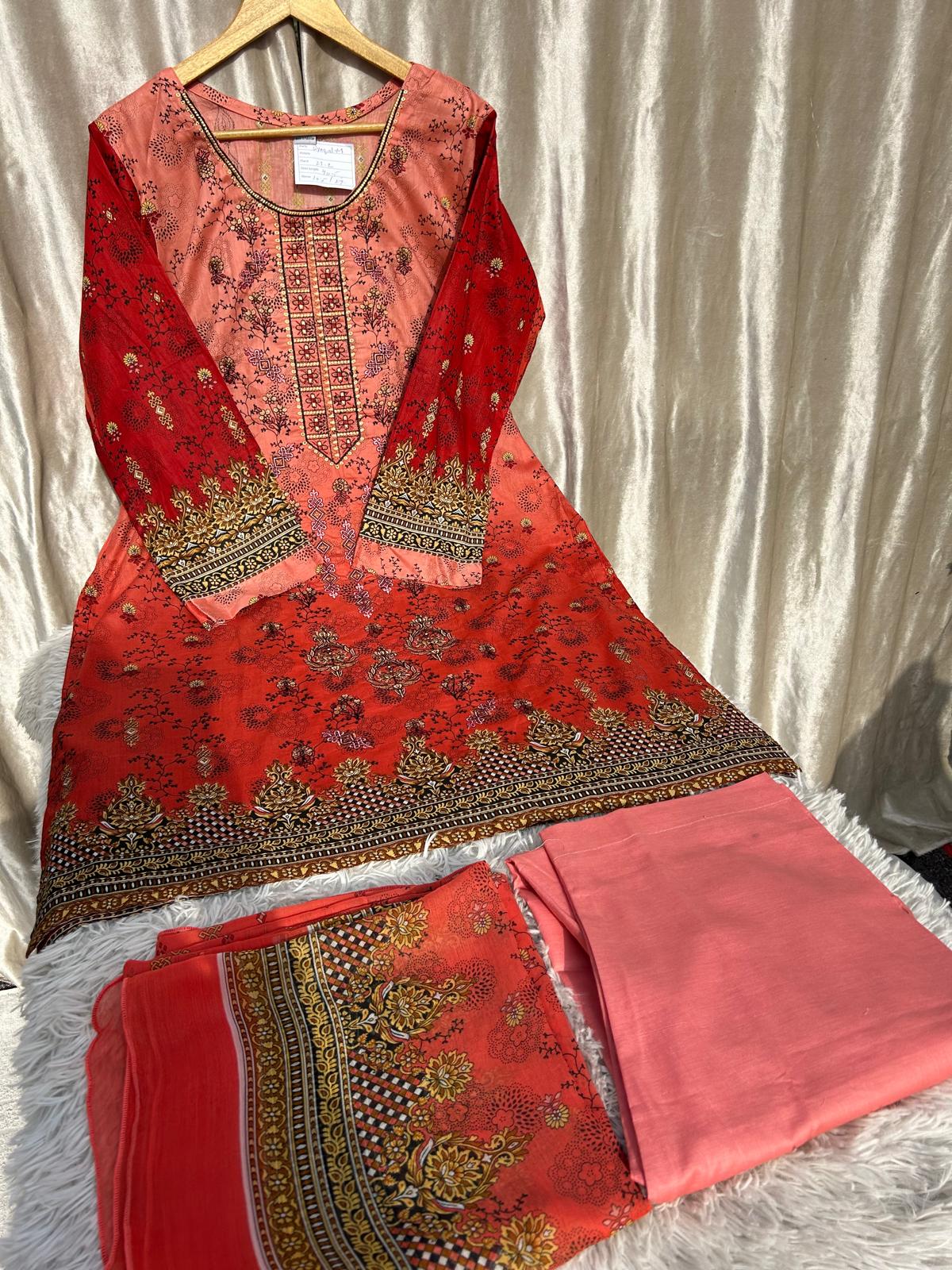 L-03 Lawn Suits