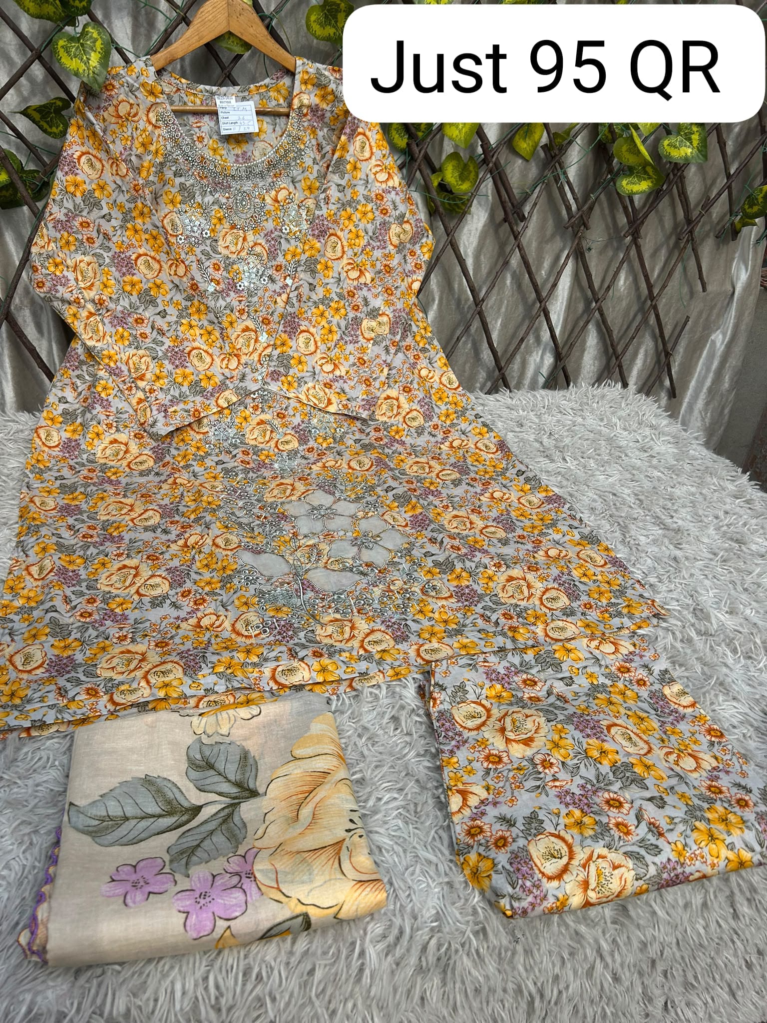 L-140 Lawn Suits