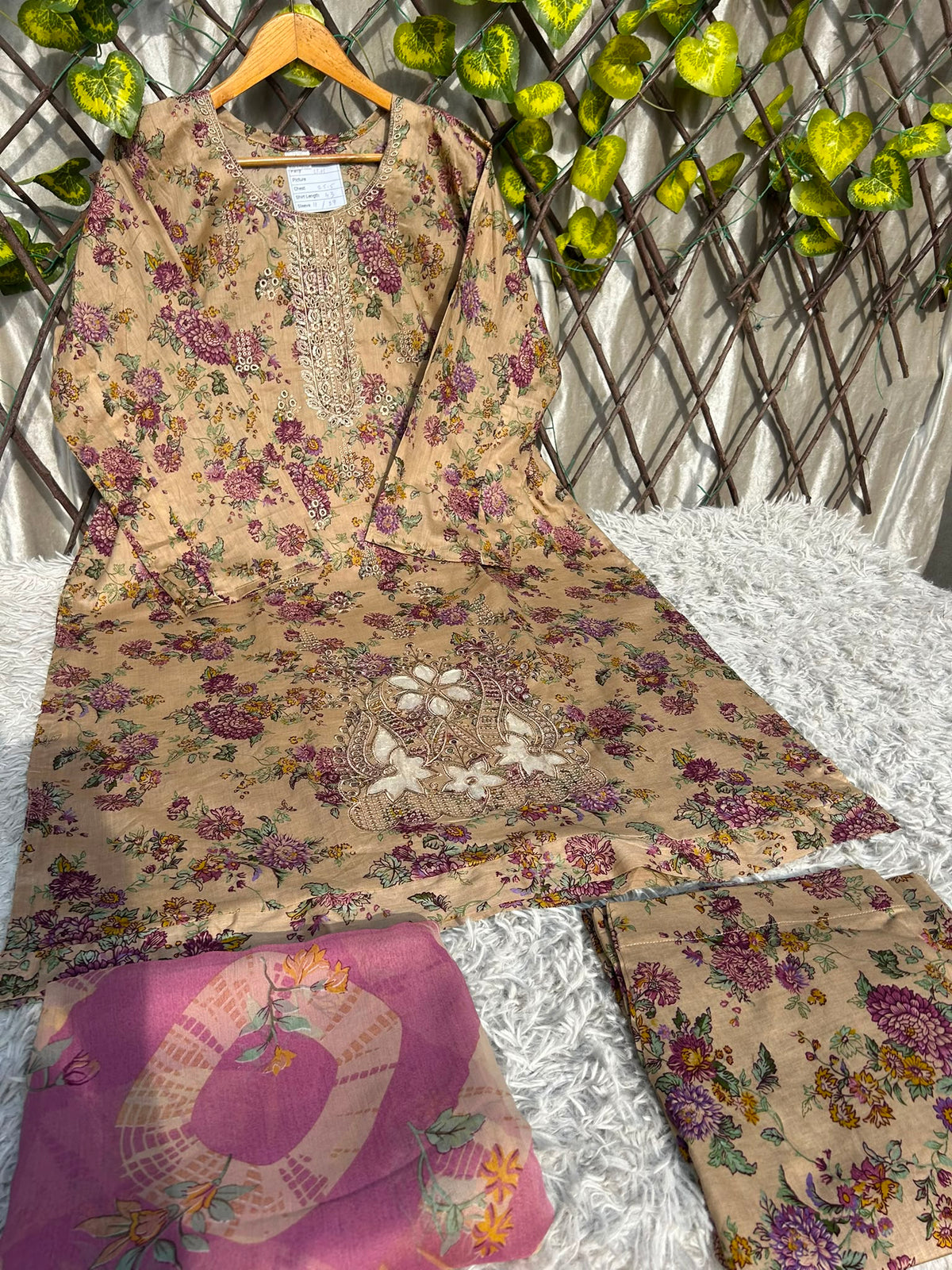 L-87 Lawn Suits