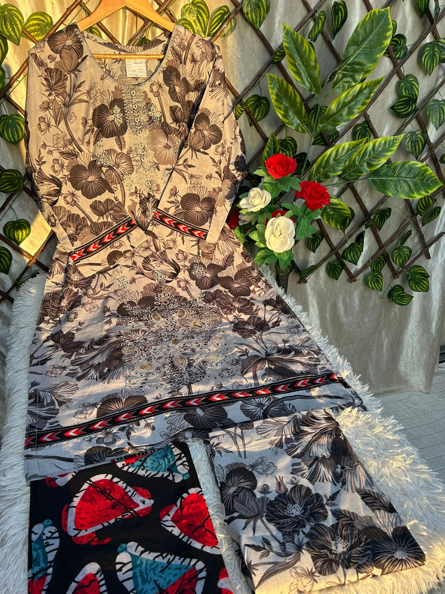 L-02 Lawn Suits