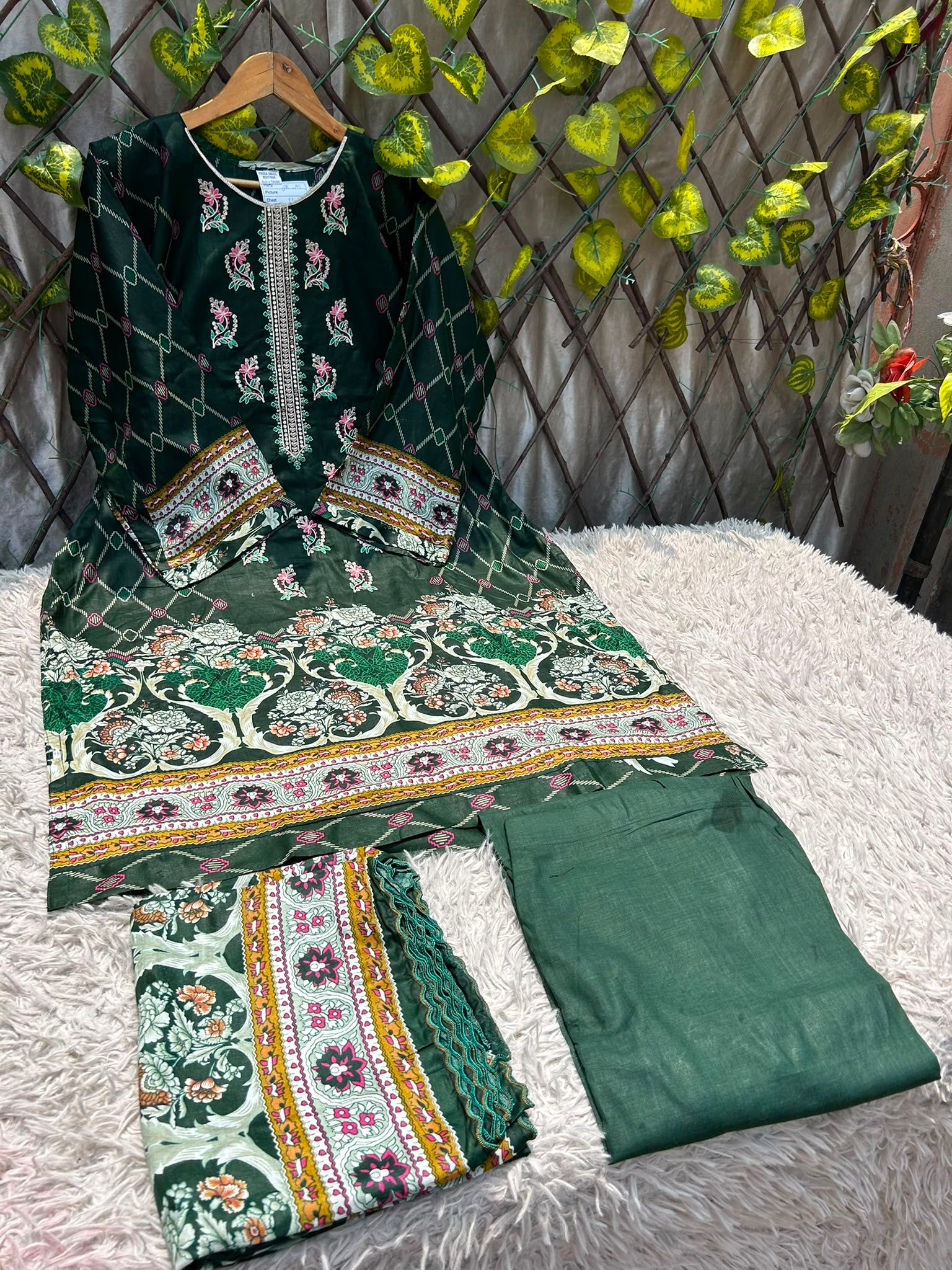 L-64 Lawn Suits