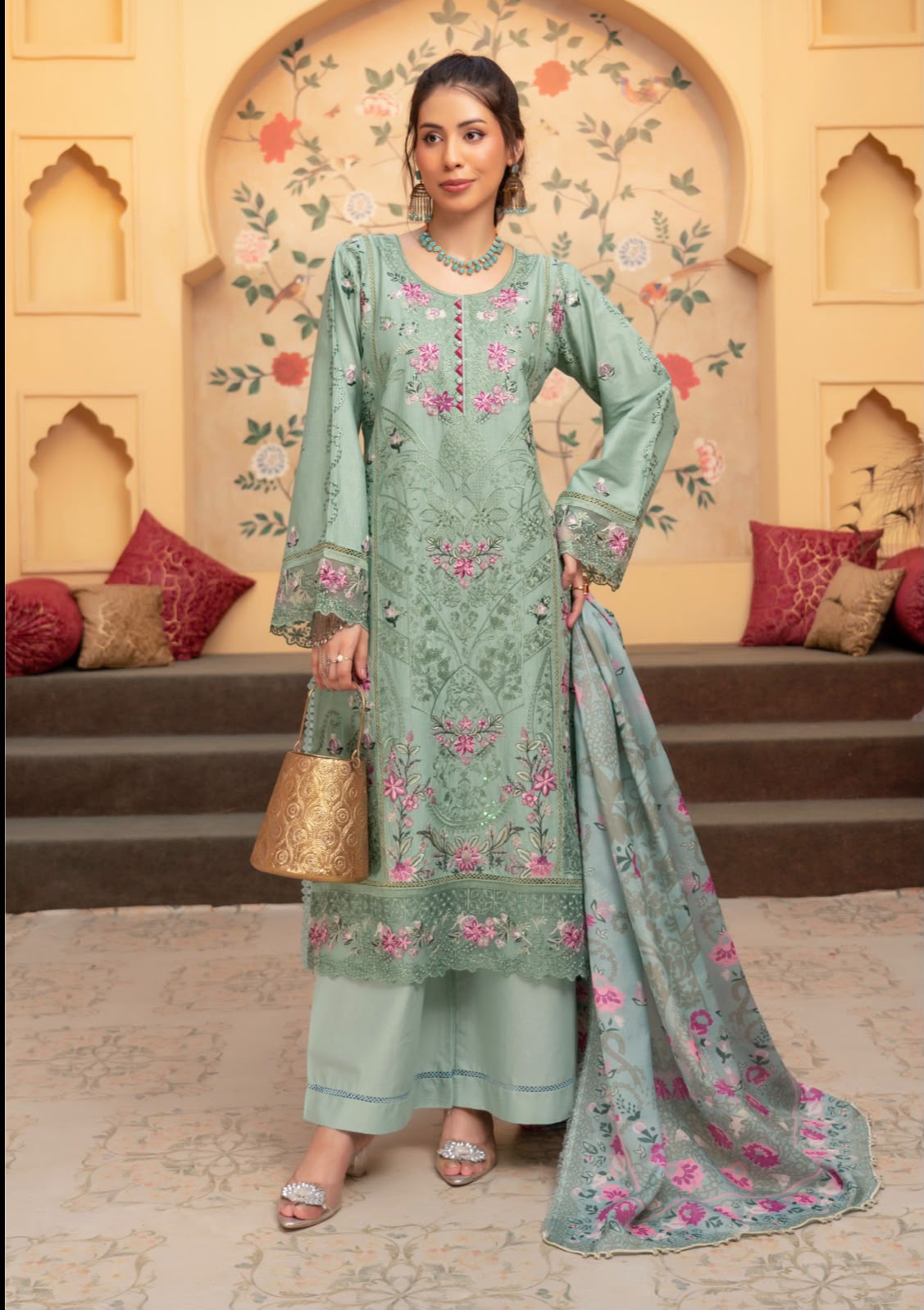 MU-13 Munira Brand PREMIUM LAWN